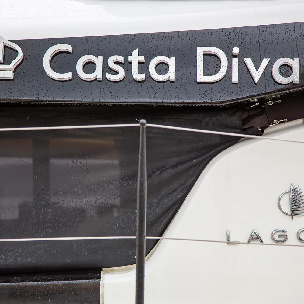 Casta Diva VIP-equipped 58