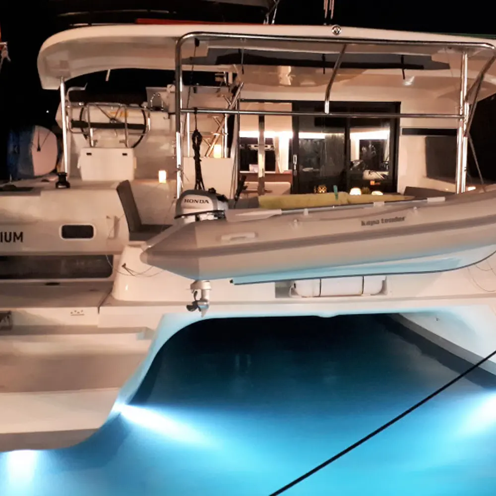 Elysium crewed - VIP equipped 19