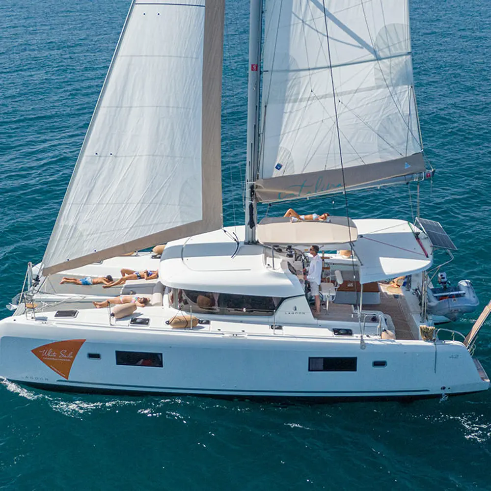 Catalina | A/C generator watermaker 4