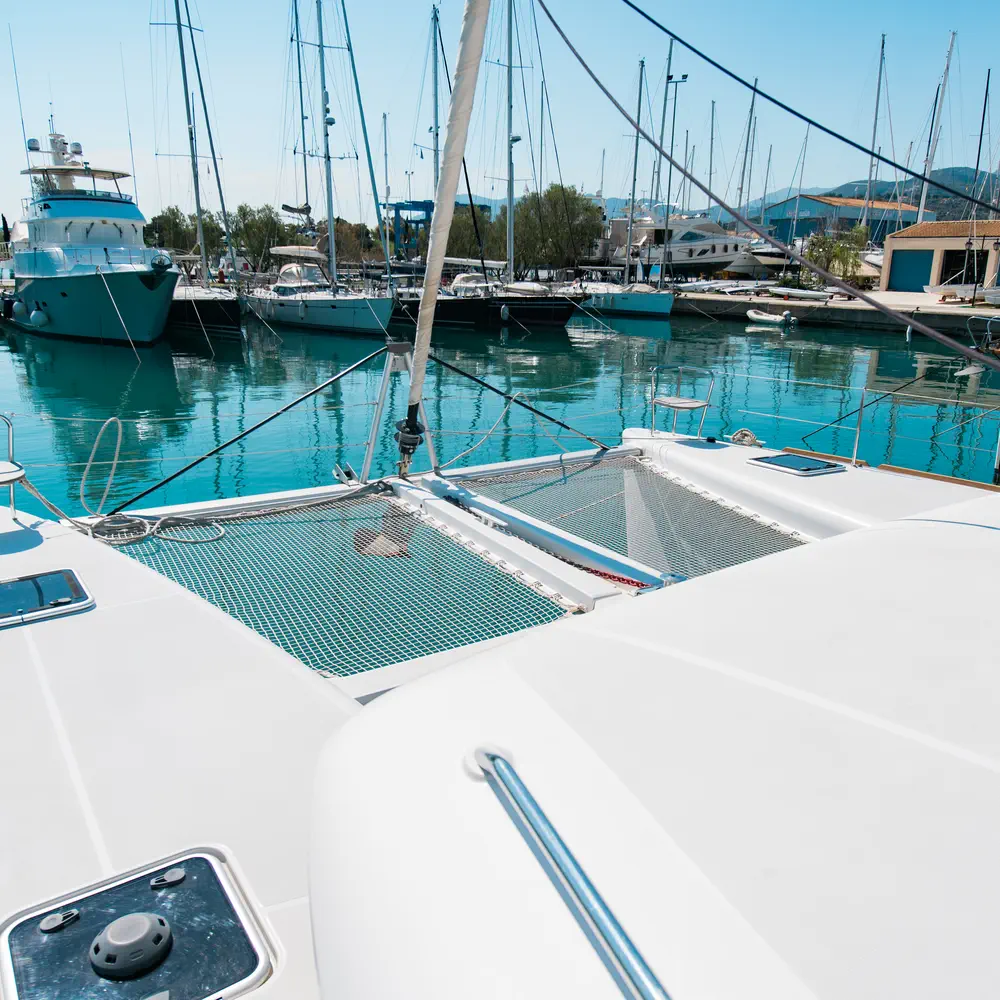 Athina (Pax 12) 1