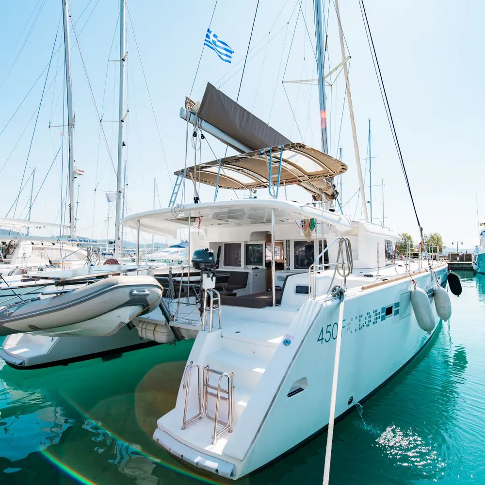 Athina (Pax 12) 24