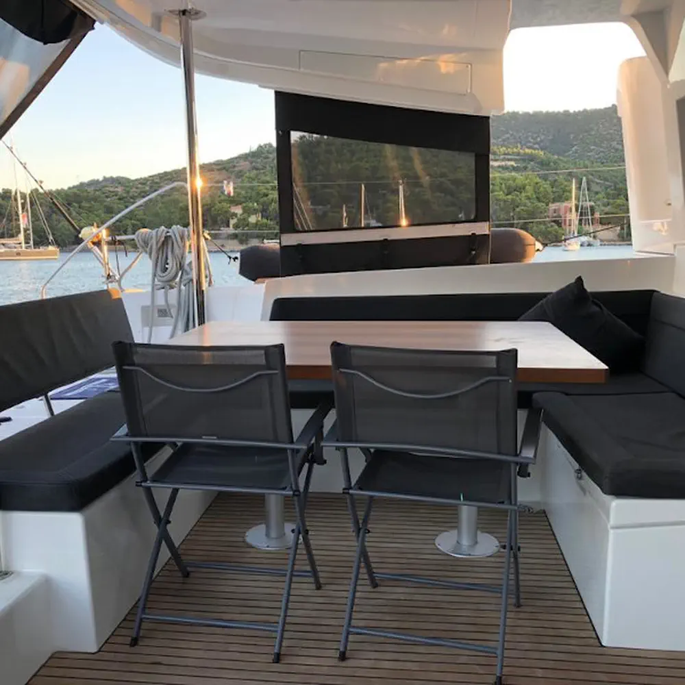 Oceana (VIP Equipment incl A/C, Generator, Water Maker, PS 4, Dishwasher, Washer+Dryer) 2