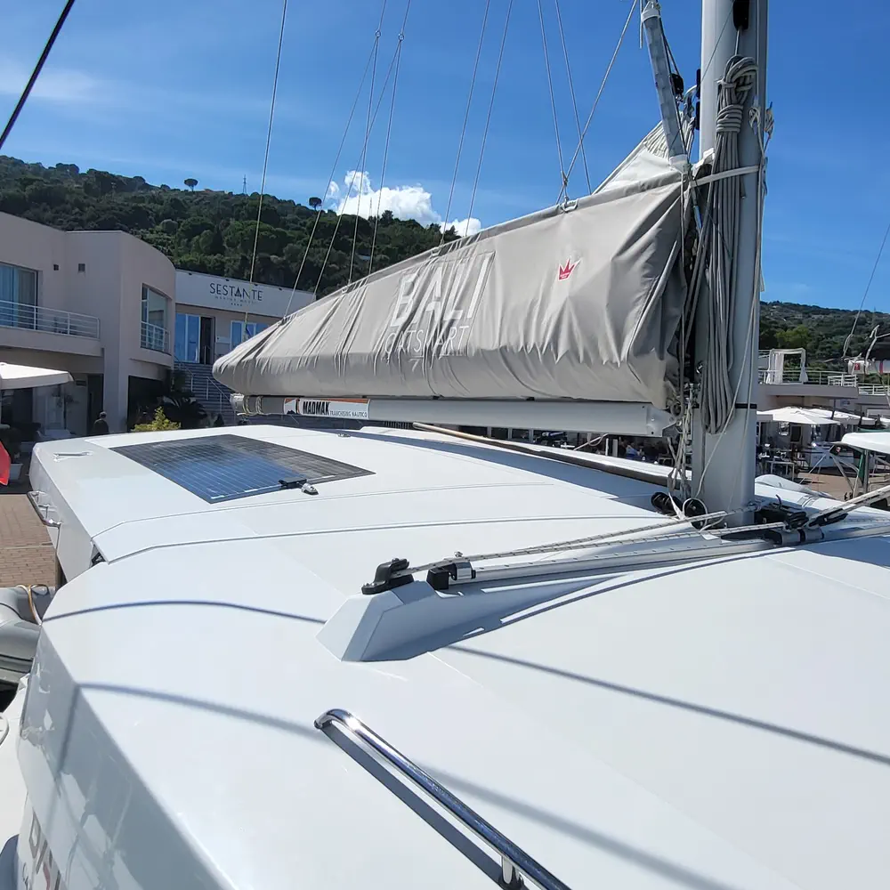 Blue Moon 27