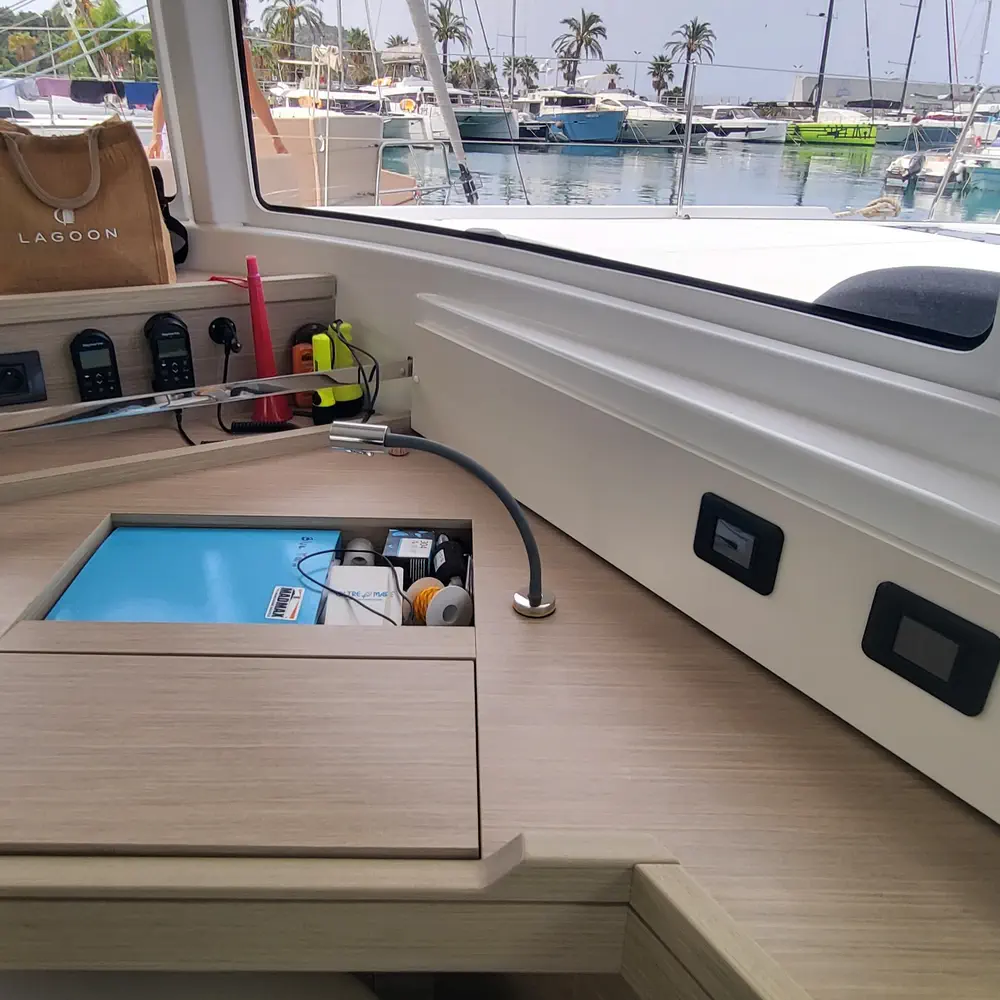 Blue Moon 44