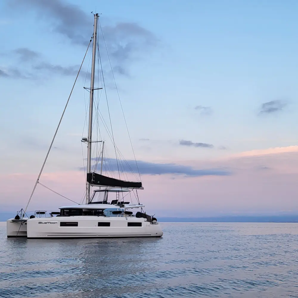 Blue Moon 70