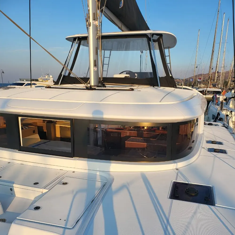 XENIA 8