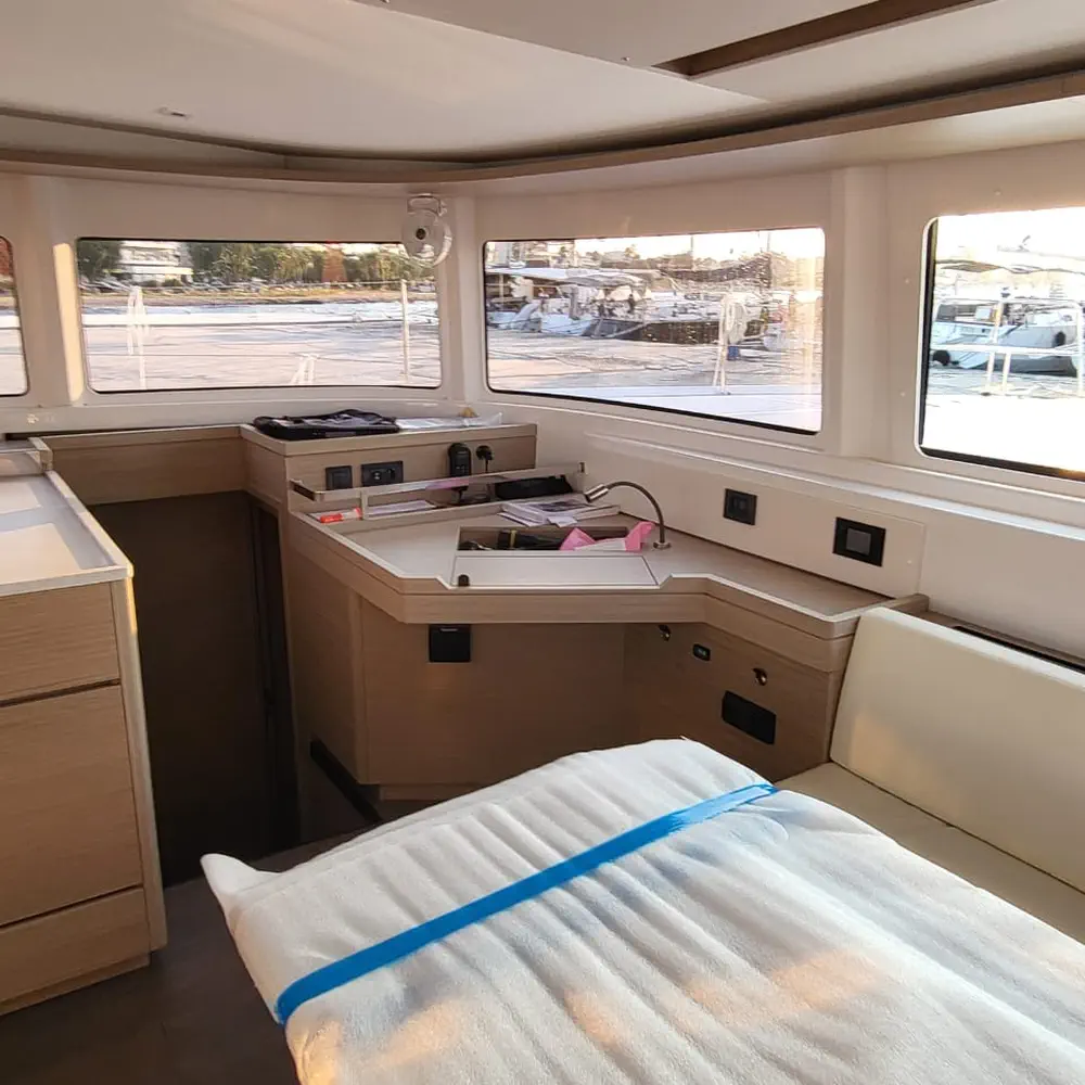 XENIA 10