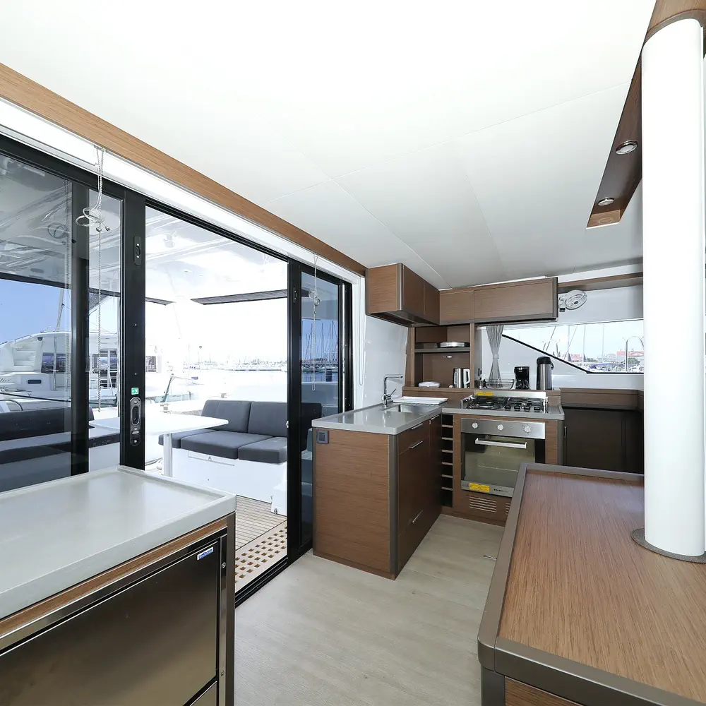HIGH LIFE 35