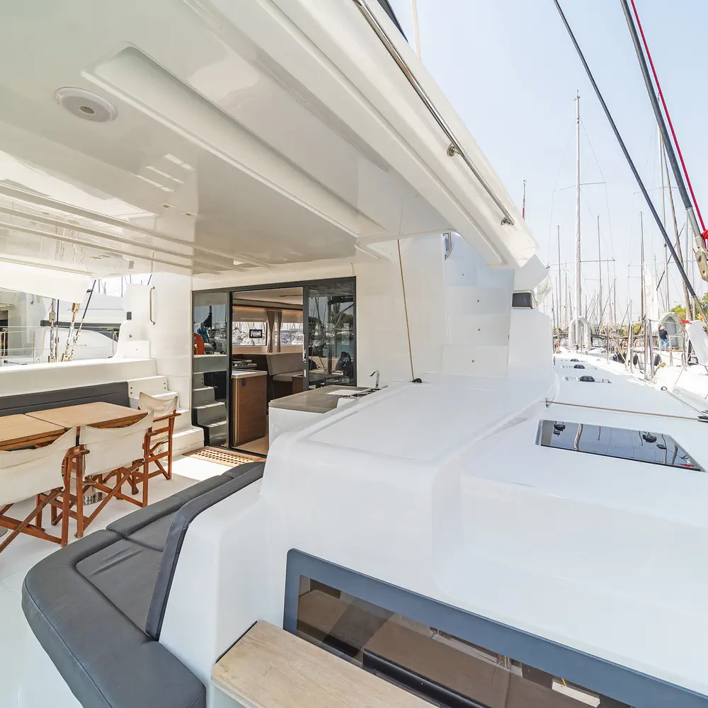 Reina (ONLY SKIPPERED) 2