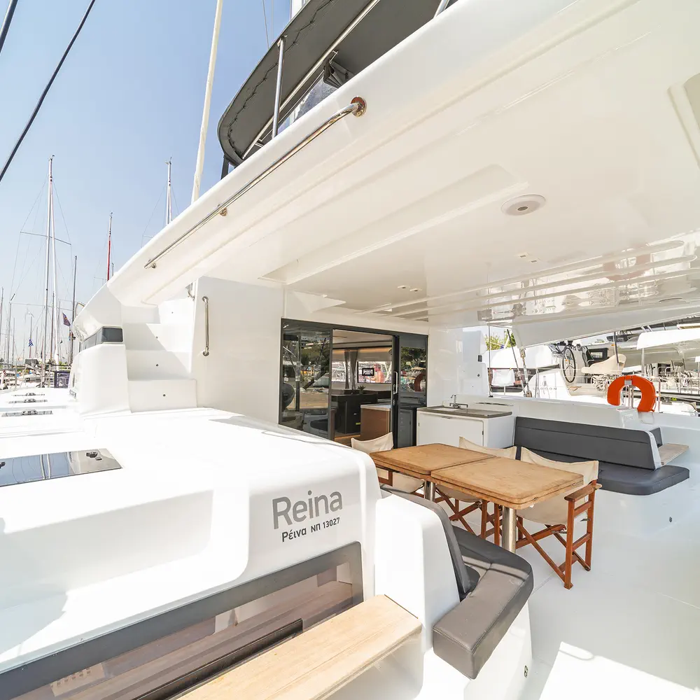 Reina (ONLY SKIPPERED) 14