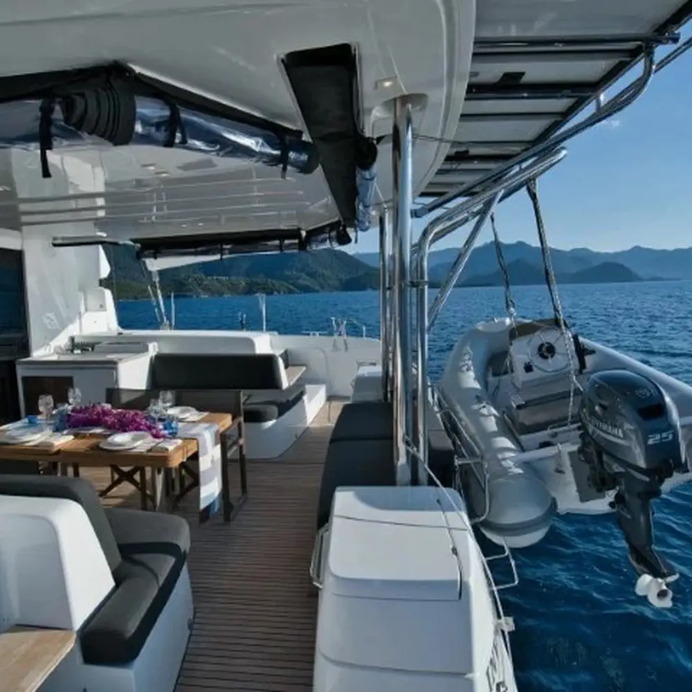 INVICTUS II 10