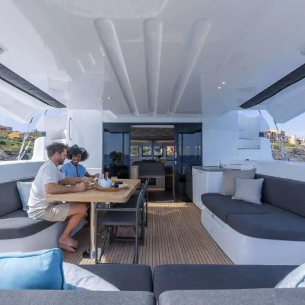 ARANEL (VIP EQUIPPED, Generator, Air-condition, Watermaker, tenderlift / bating platform, 2 SUP) 8