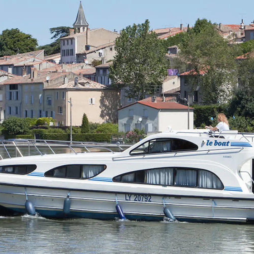 Main image of motor boat, Elegance Elegance - Comfort 1