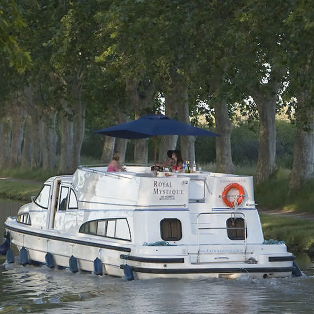 Main image of motor boat, Royal Mystique Royal Mystique A - Comfort Plus 6