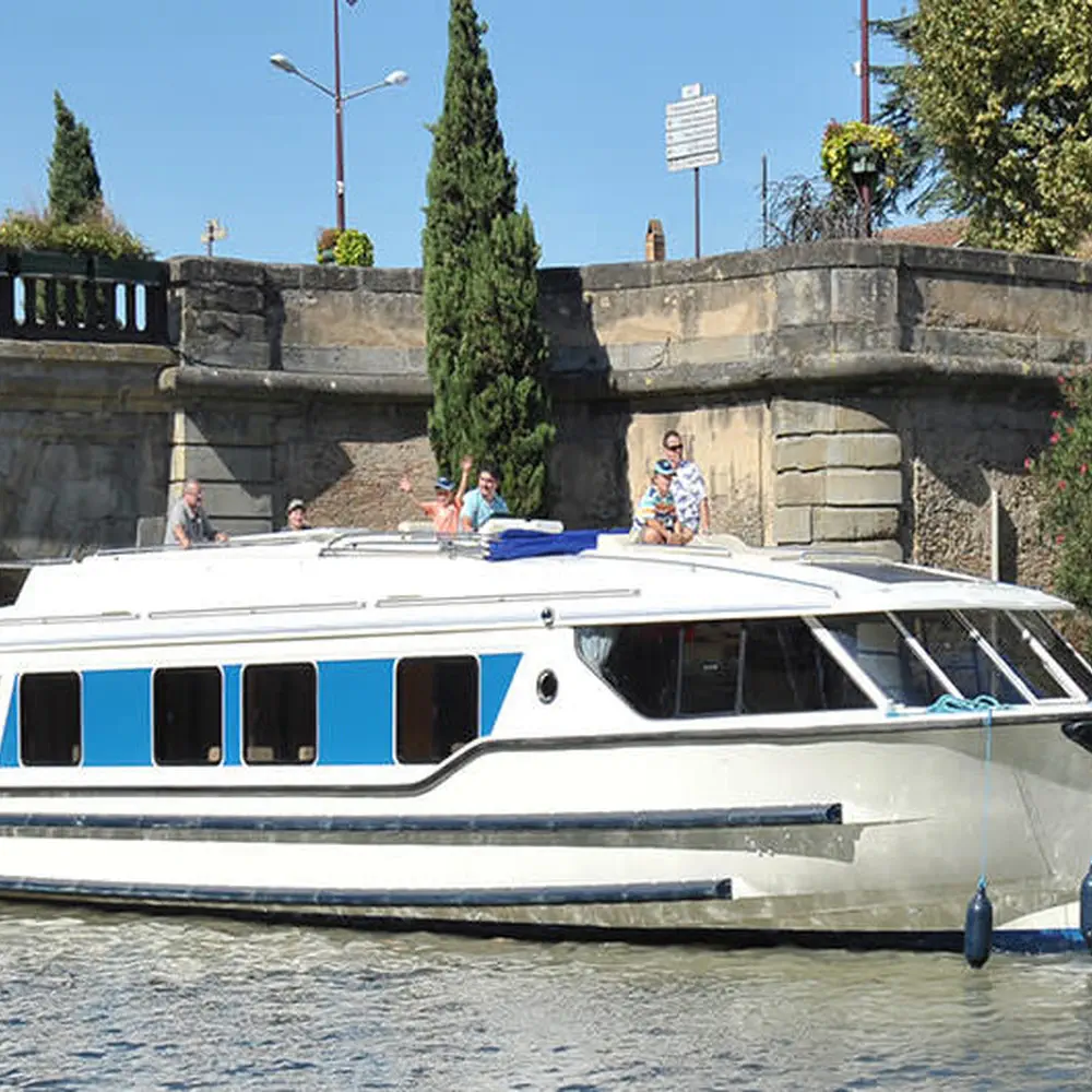 Main image of motor boat, Vision 4 Vision4 - Comfort Plus 18