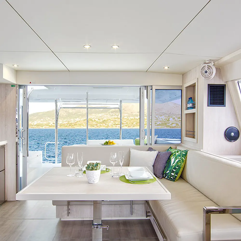 Moorings 4000/3 Exclusive Plus 6