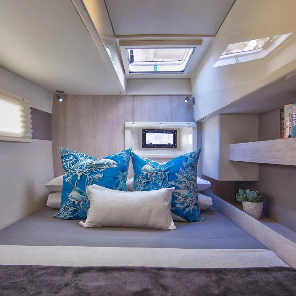 Moorings 4000/3 Exclusive Plus 8