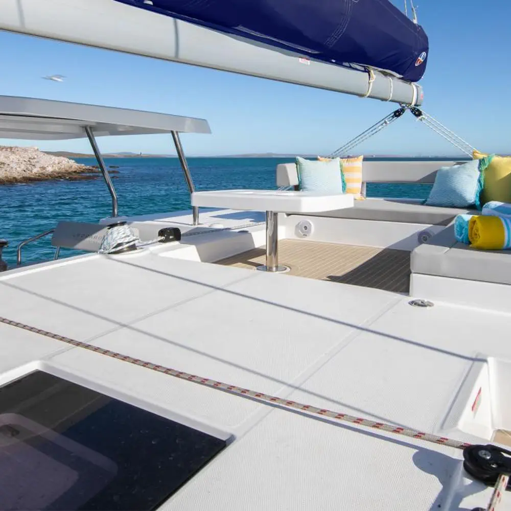 Moorings 4200/4 Exclusive Plus 1
