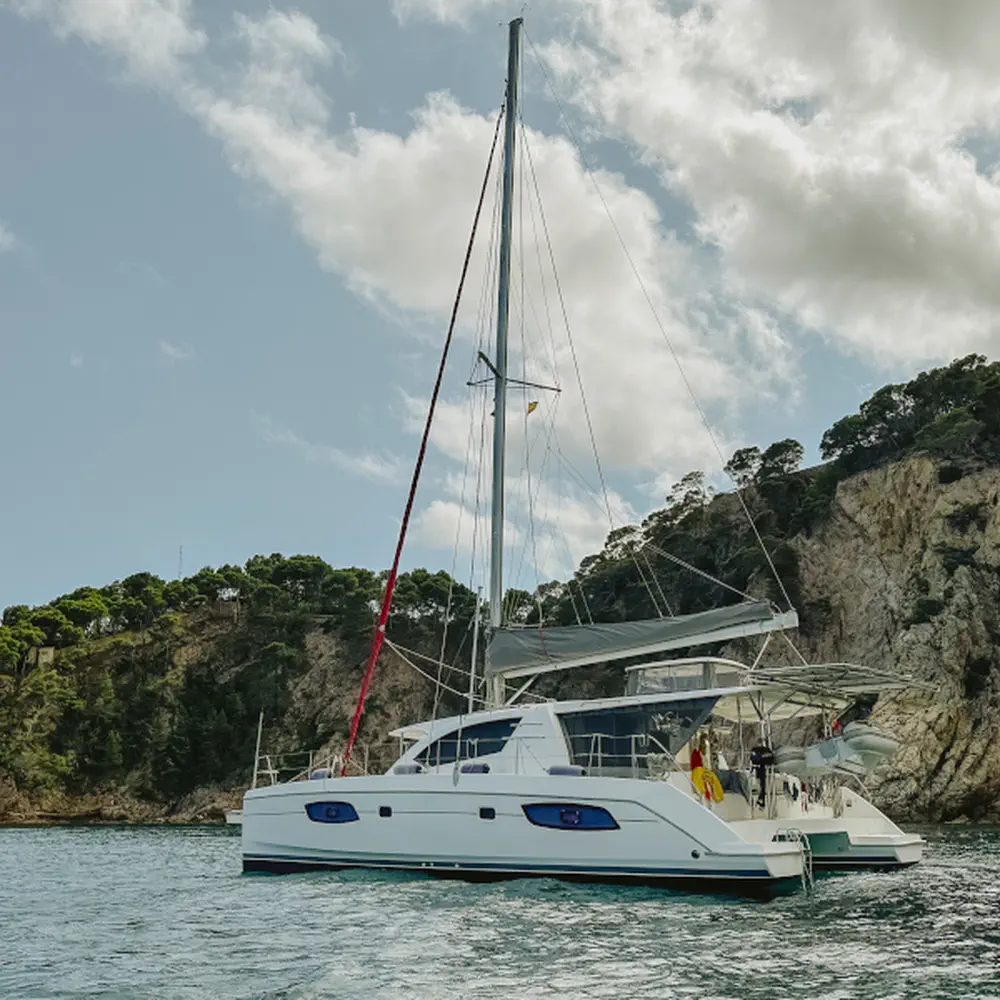 Main image of catamaran, Leopard 44 Tongaroa