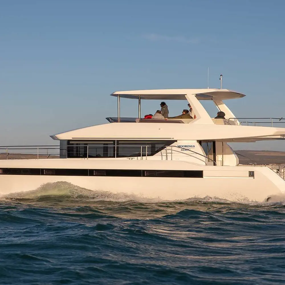 Moorings 464PC Exclusive Plus 1