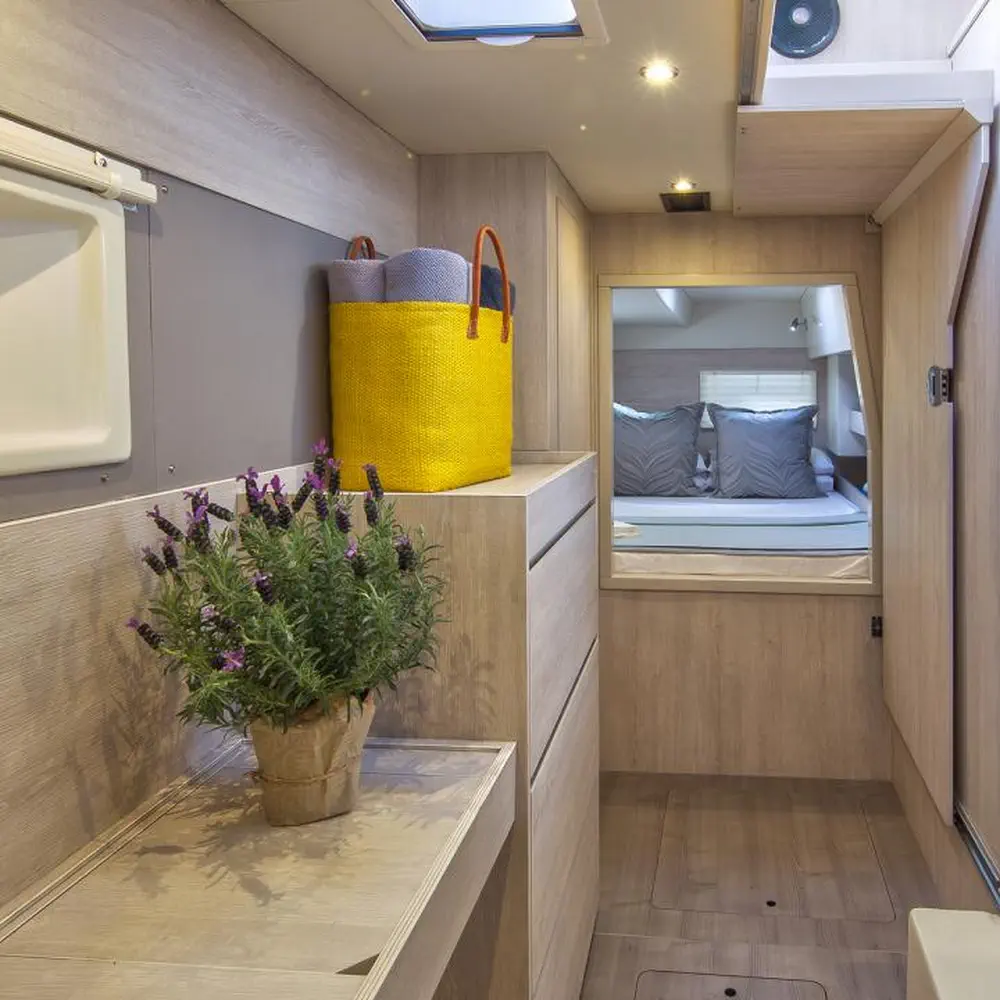 Moorings 433 PC Club 4