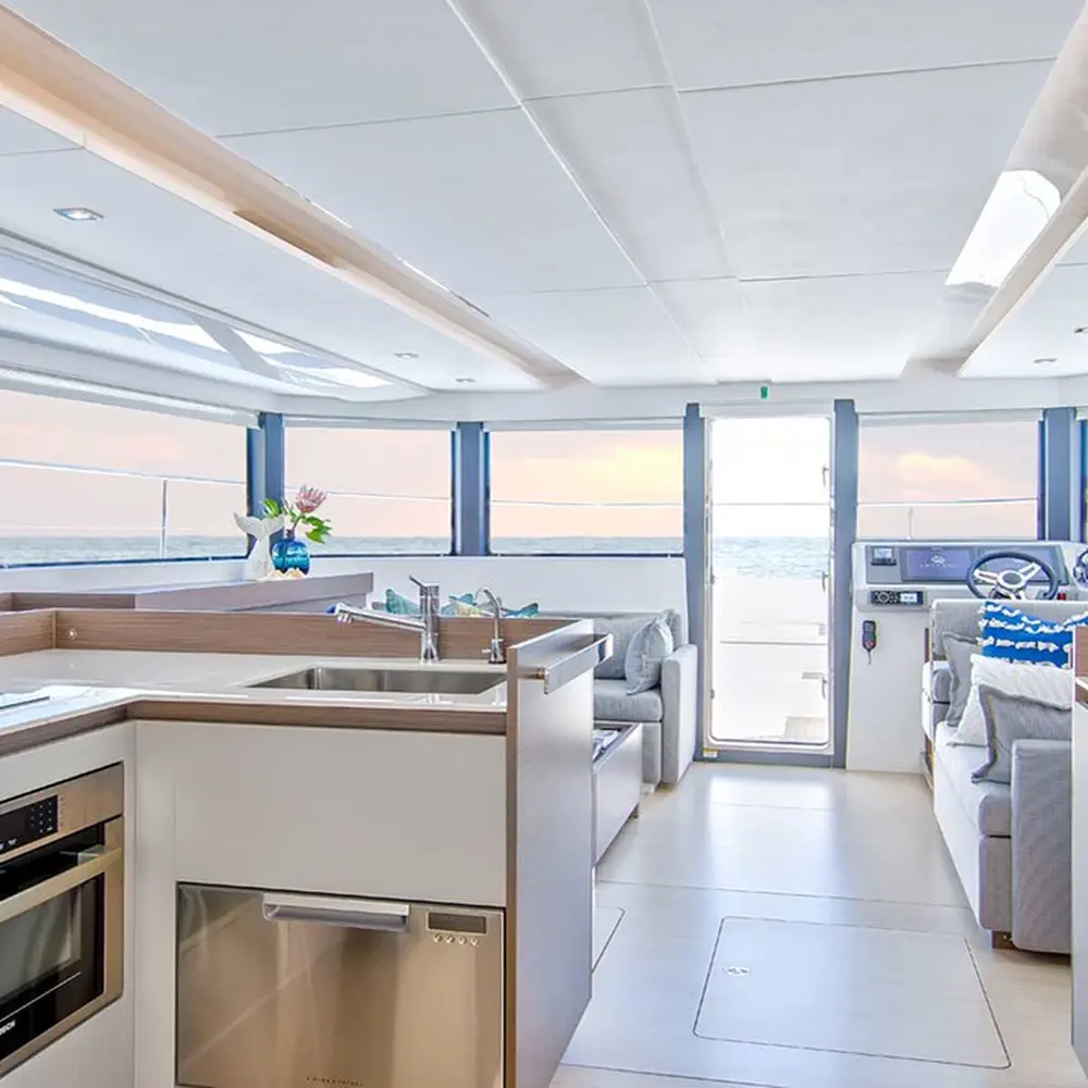 Moorings 464PC Exclusive Plus 1