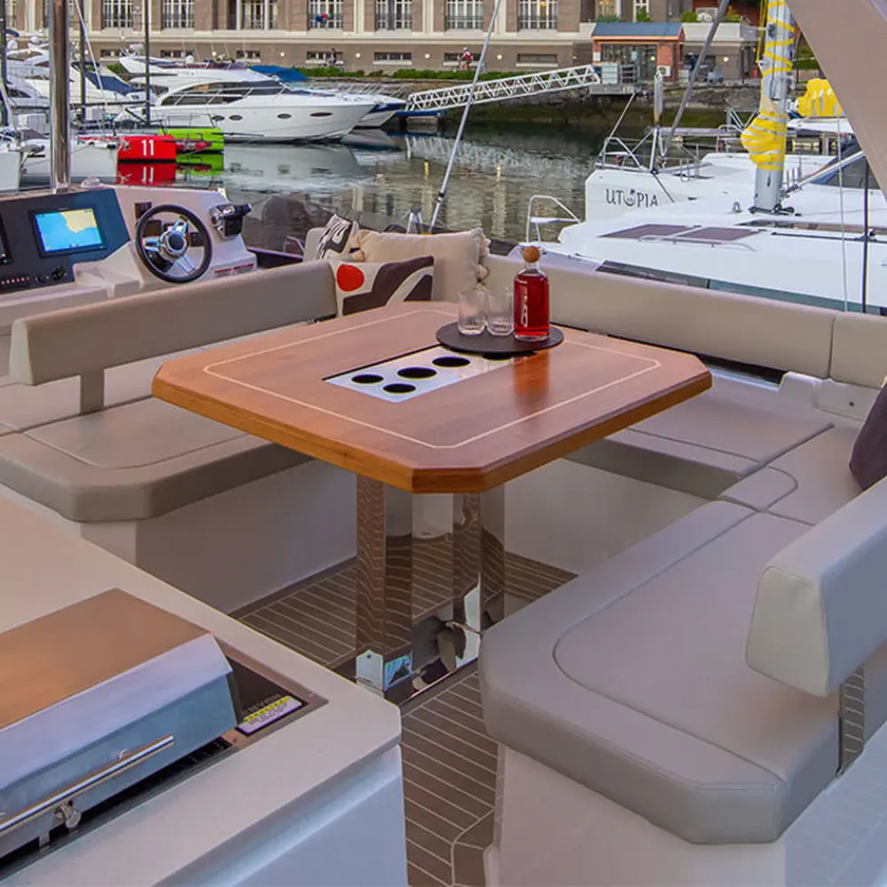Moorings 403 PC Exclusive Plus 3
