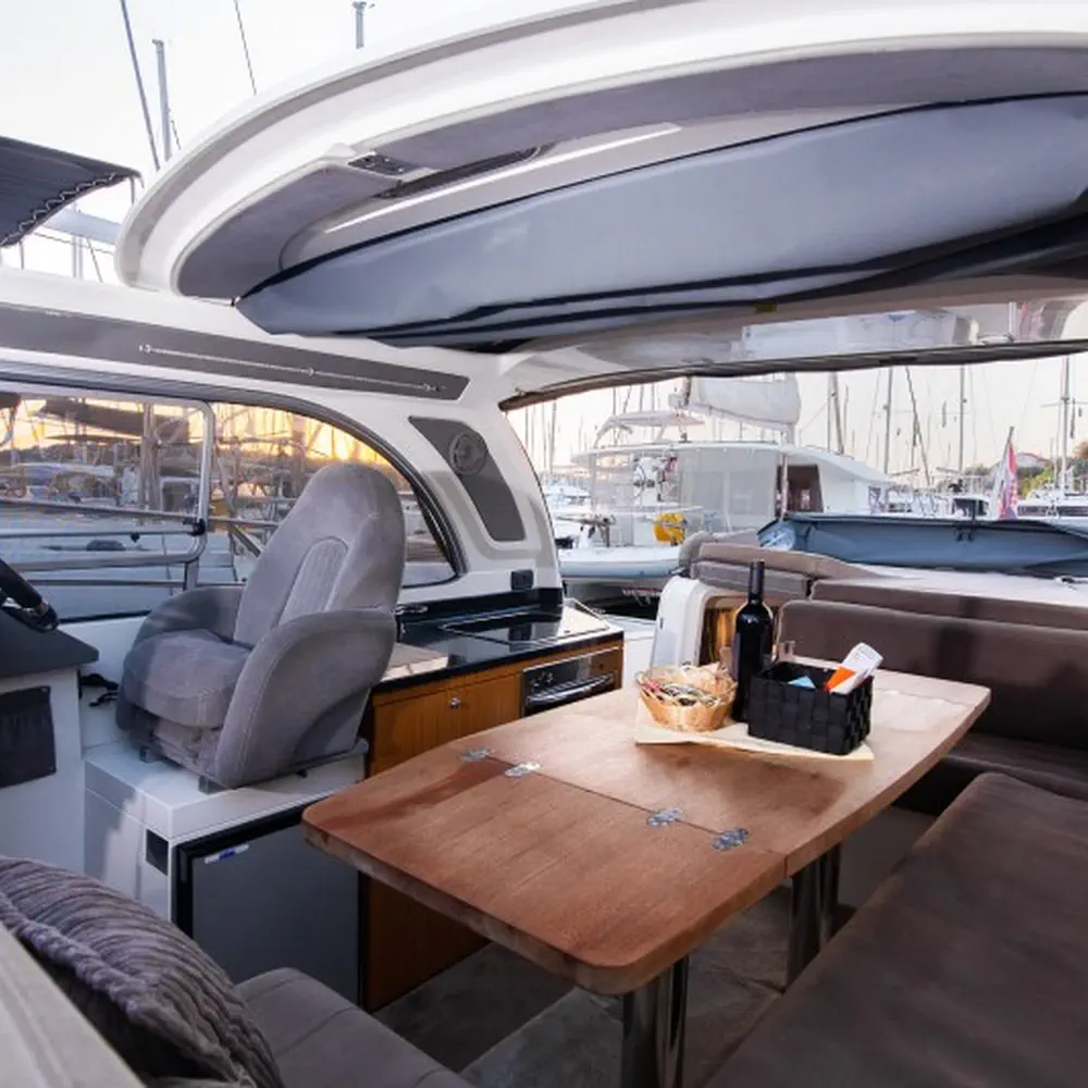 Aurora 16