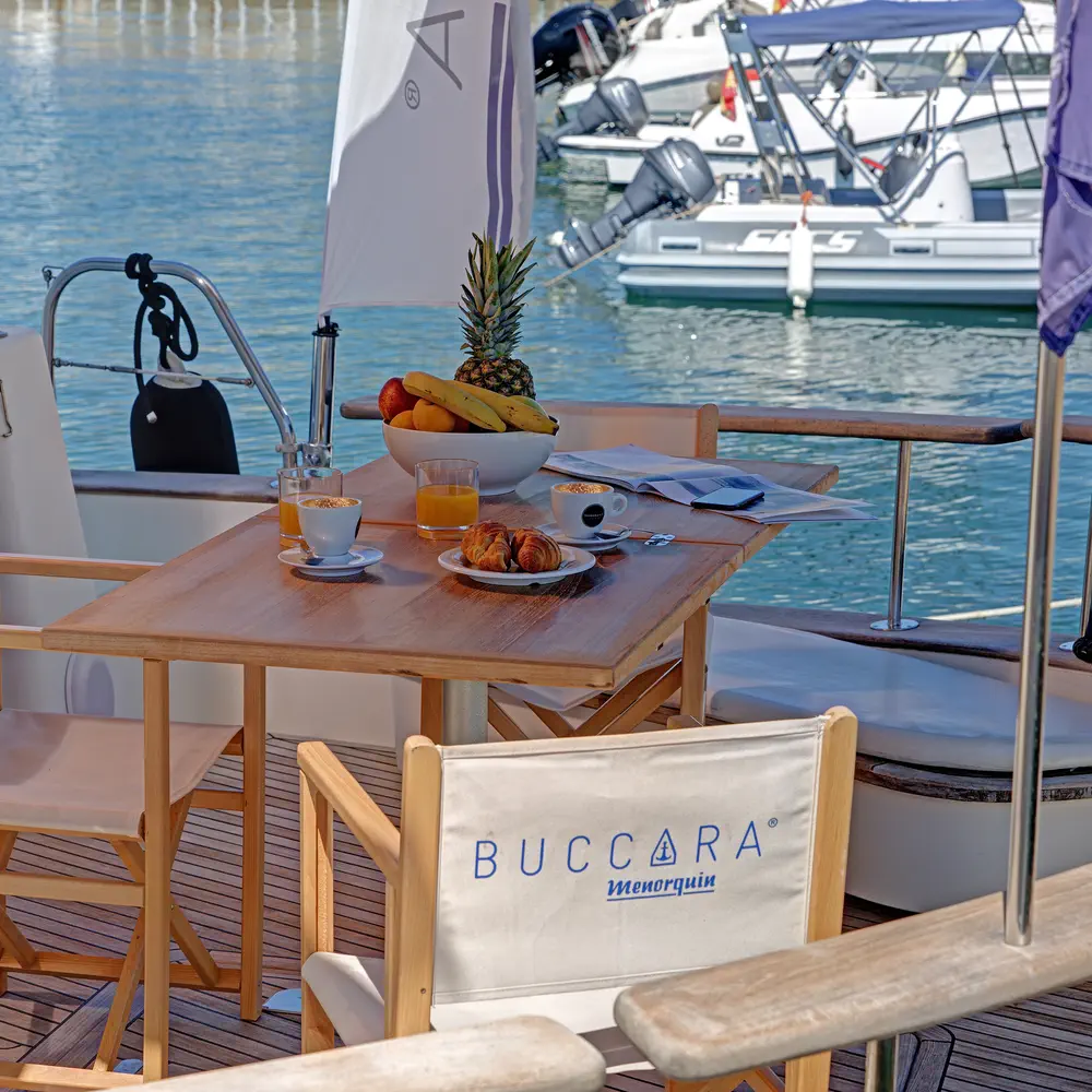 Buccara VIII 4