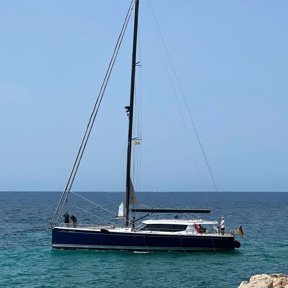 Adventuro 15