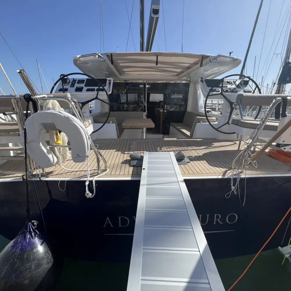 Adventuro 28