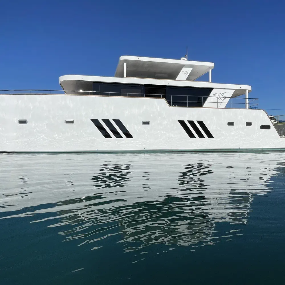 https://dsmkaagprkqin.cloudfront.net/images/ocean-beast/power-catamaran/ocean-beast-65/4683563660000103391-1746624687867611447-inka-1000x1000.webp