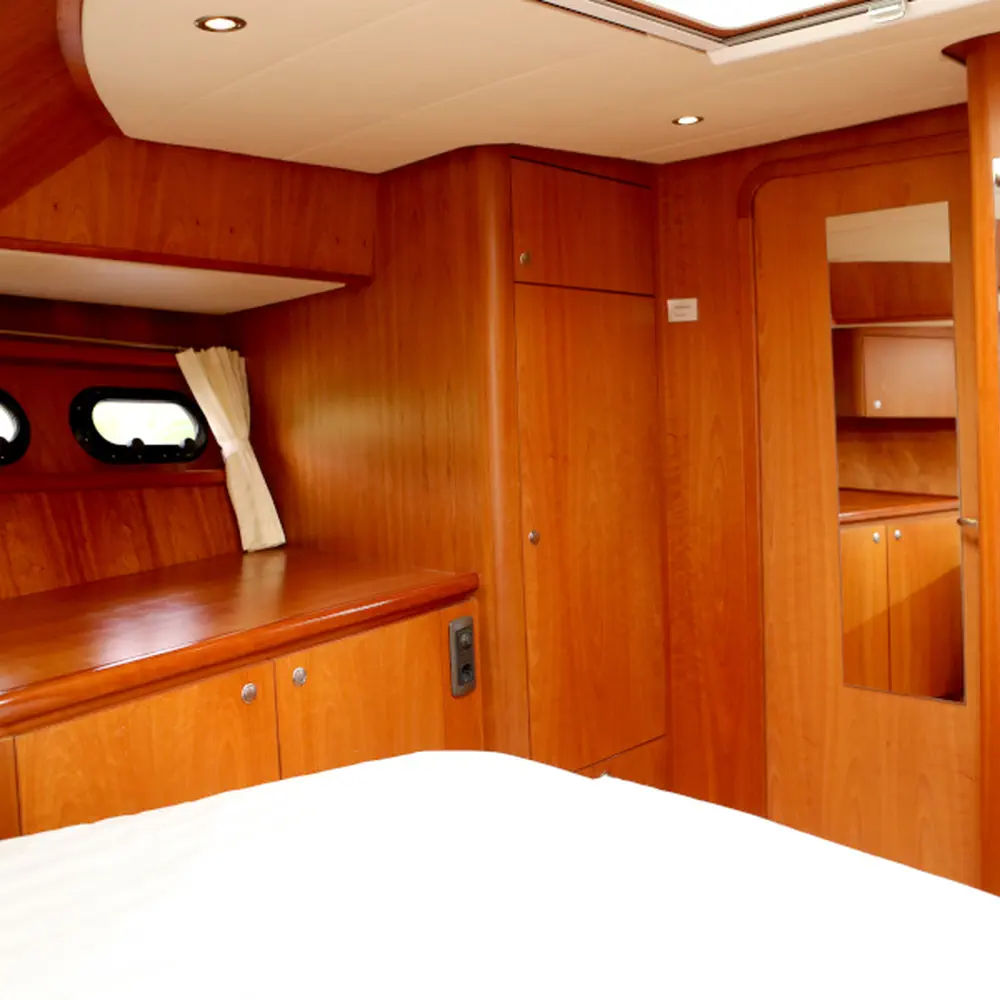 Royal 38