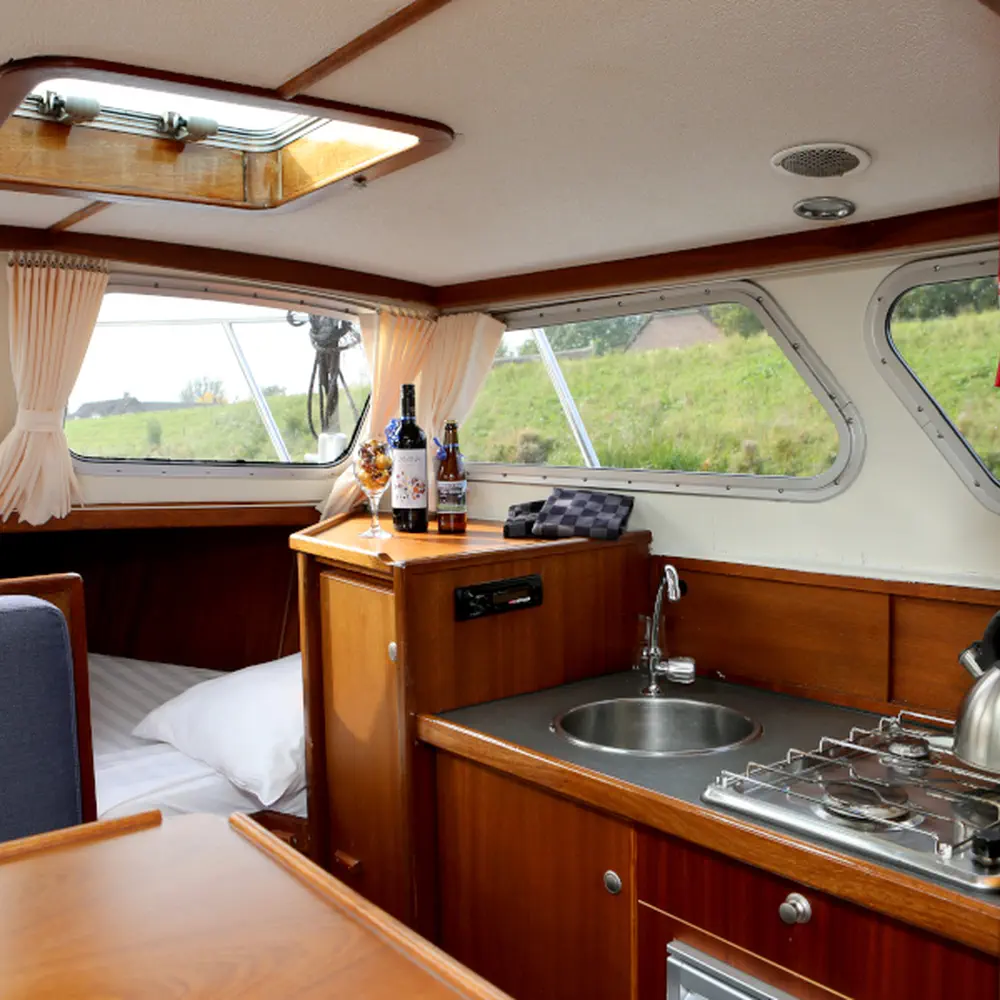 Australis 9