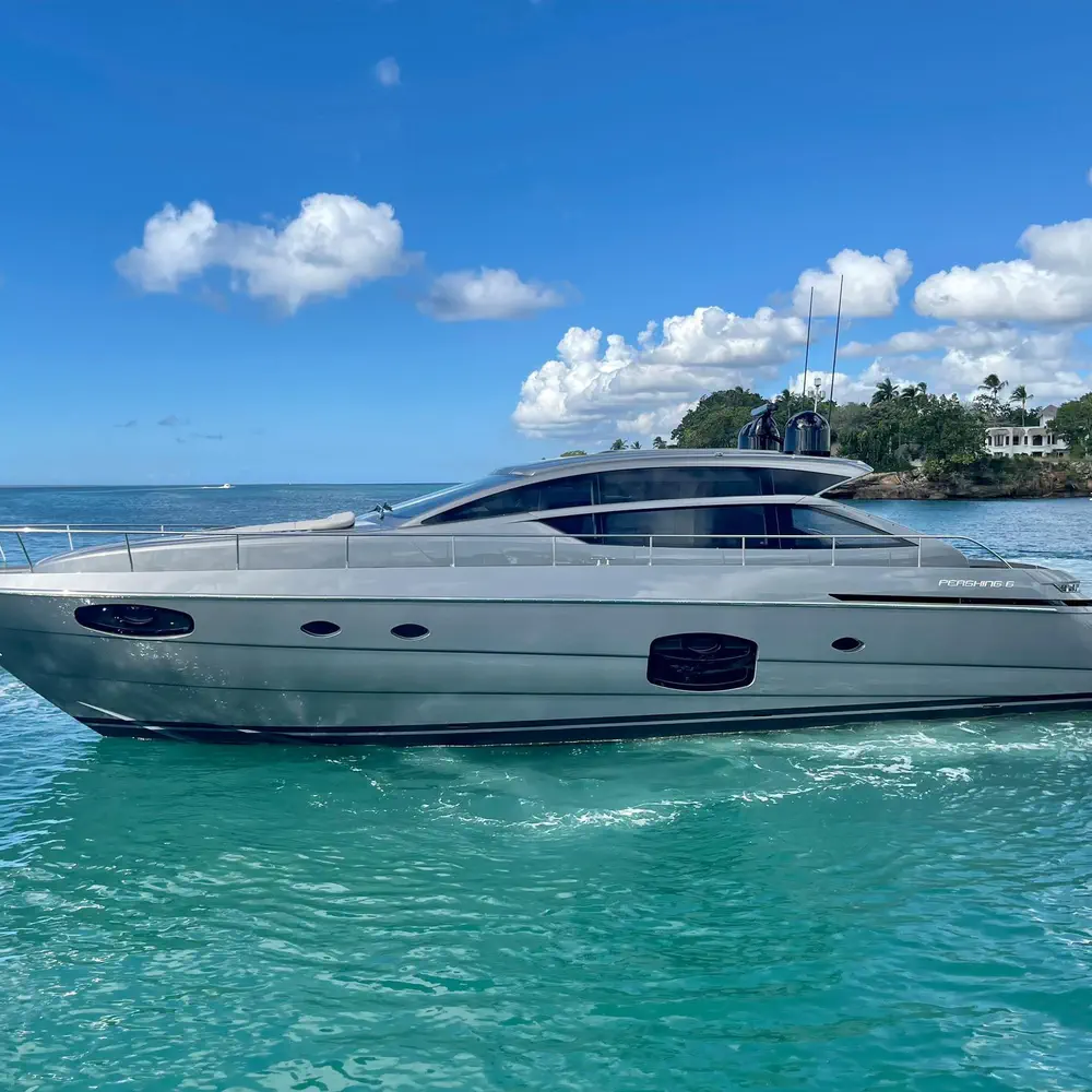 https://dsmkaagprkqin.cloudfront.net/images/pershing/motoryacht/pershing-62/5567862130000106529-1746629567120711110-urus-1000x1000.webp