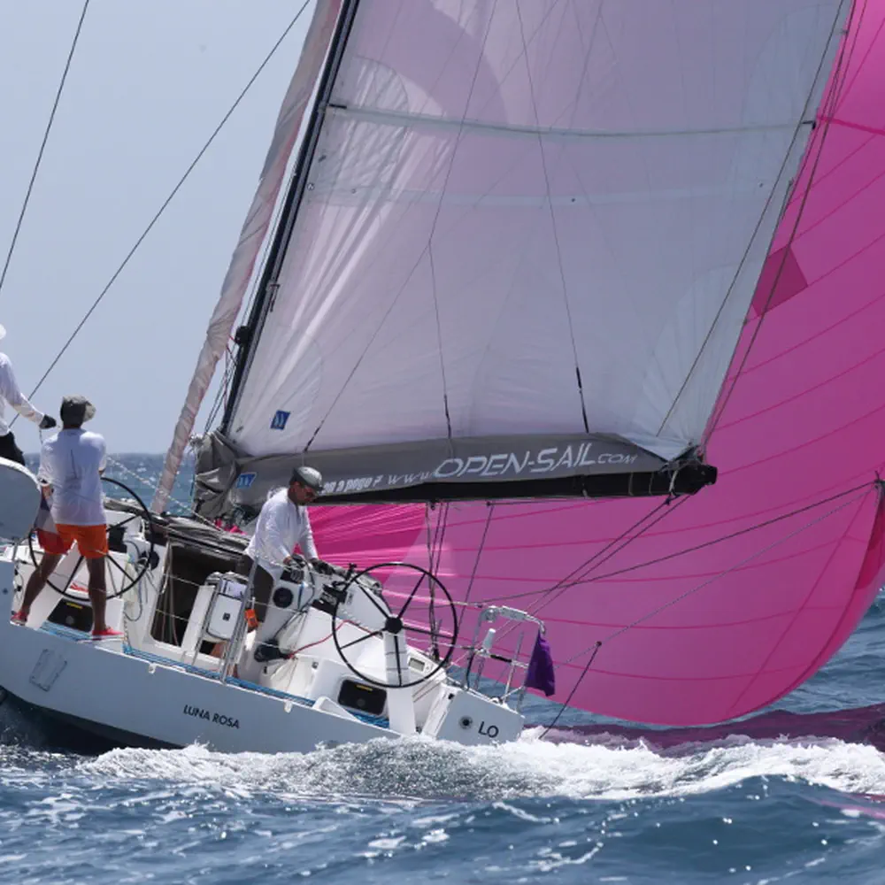 Luna Rosa 3