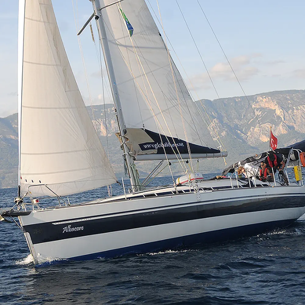 Main image of sail boat, Harmony 42 Barracuda