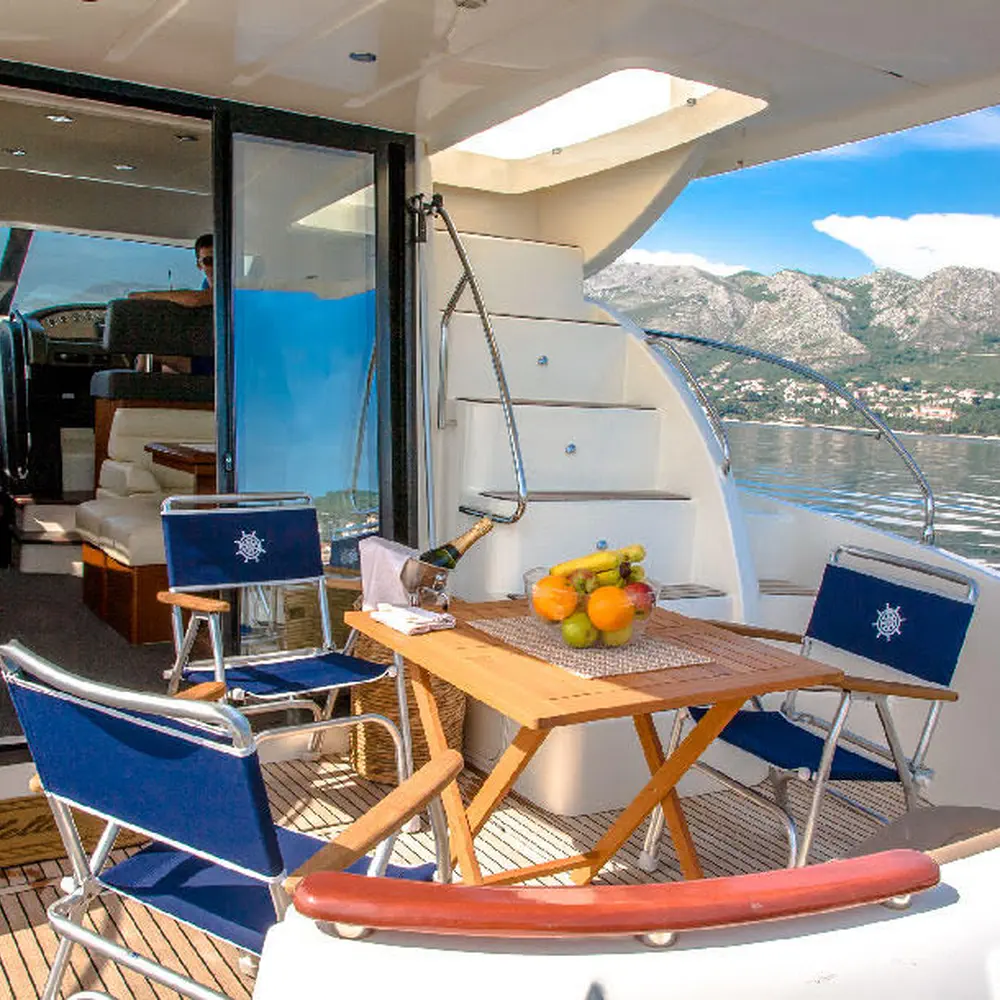 Amica 28