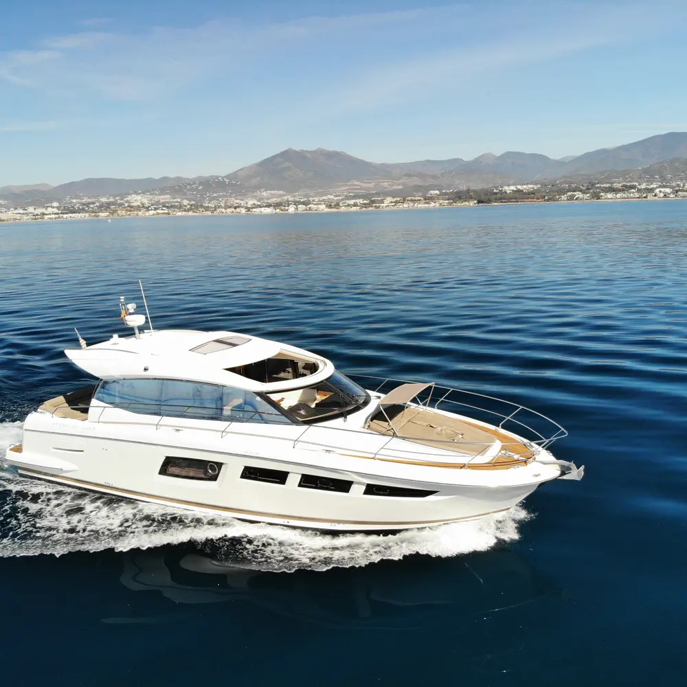 La Brisa 8