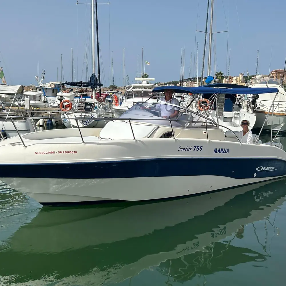 Poseidon Sundeck 755 3