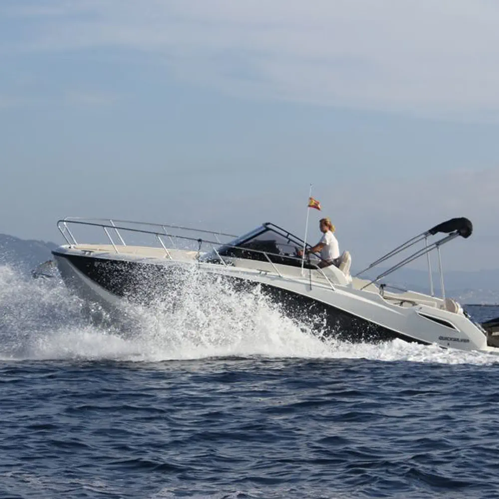 Main image of motor boat, Quicksilver Activ 875 Sundeck Alice