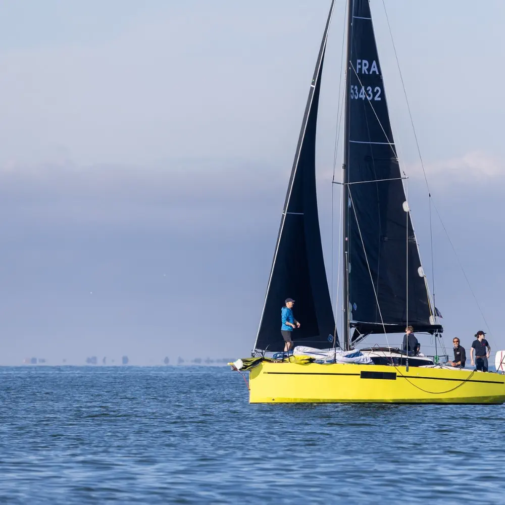 LUCKY SAILOR 11