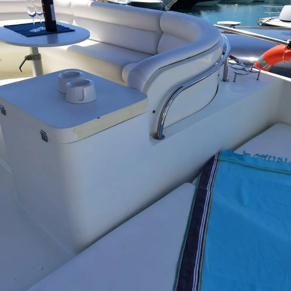 Mainera 52