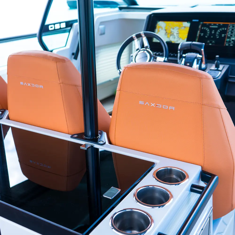 Poseidon 32