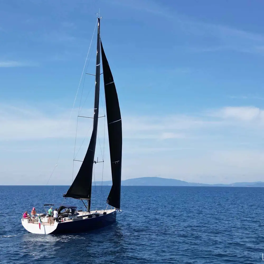 Avalon - Luxury - A/C, Watermaker 15