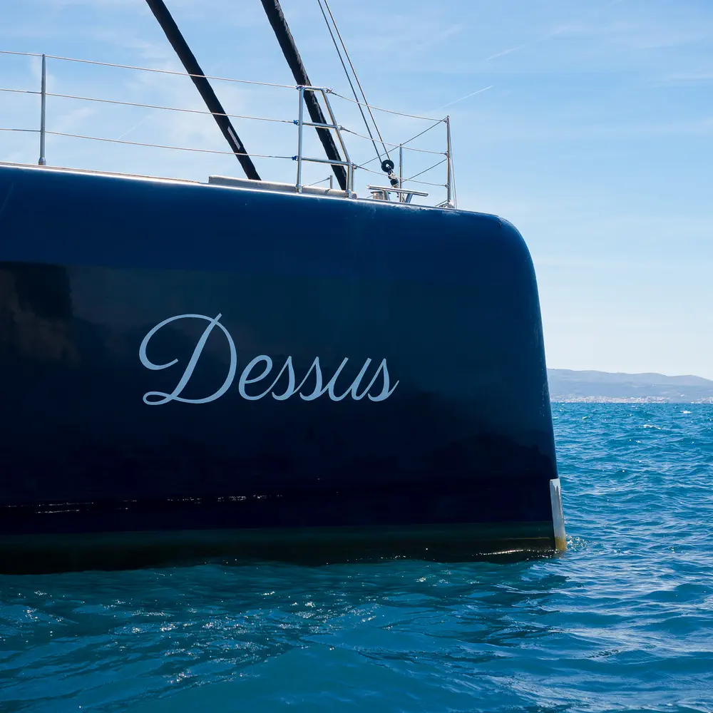 DESSUS 104