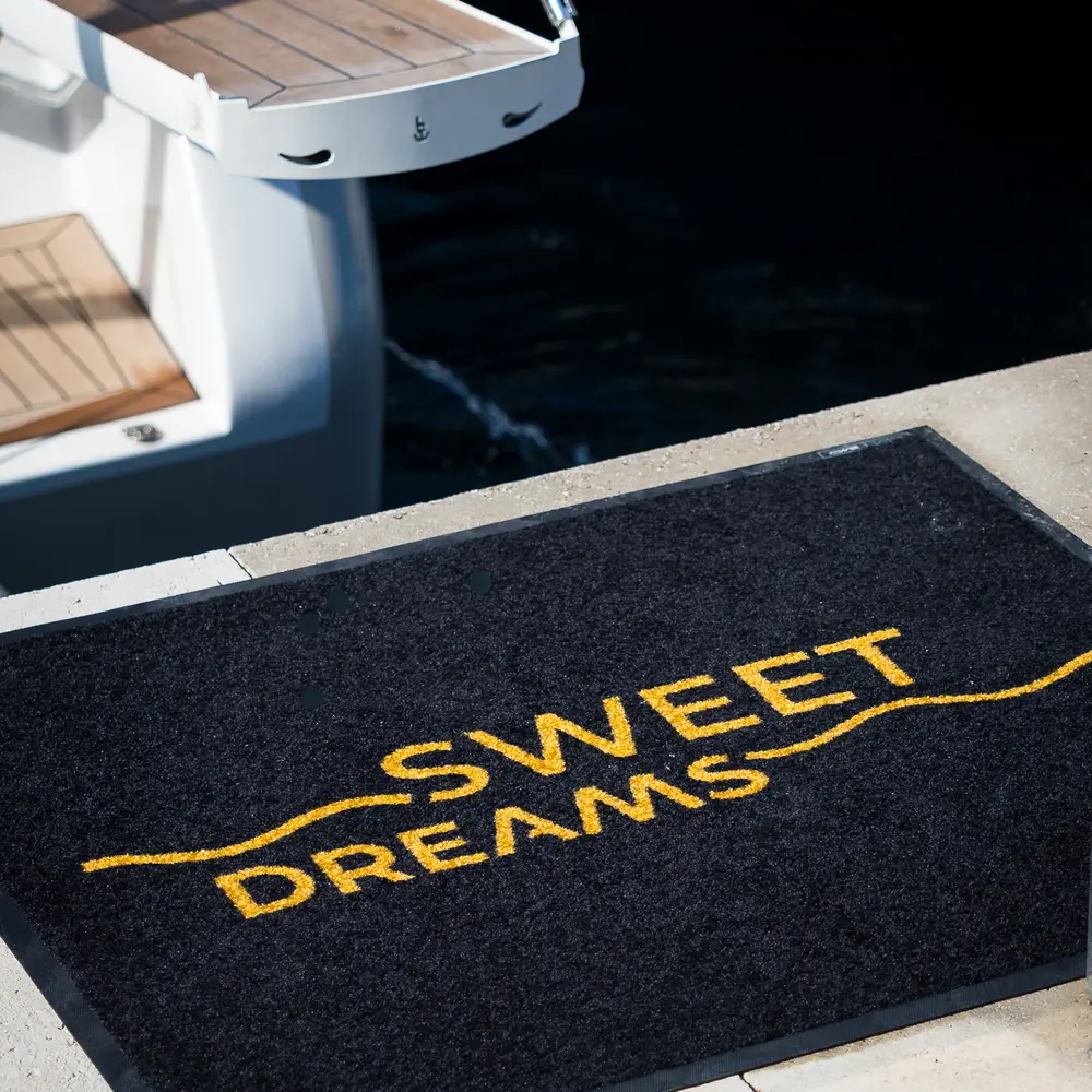 SWEET DREAMS 31