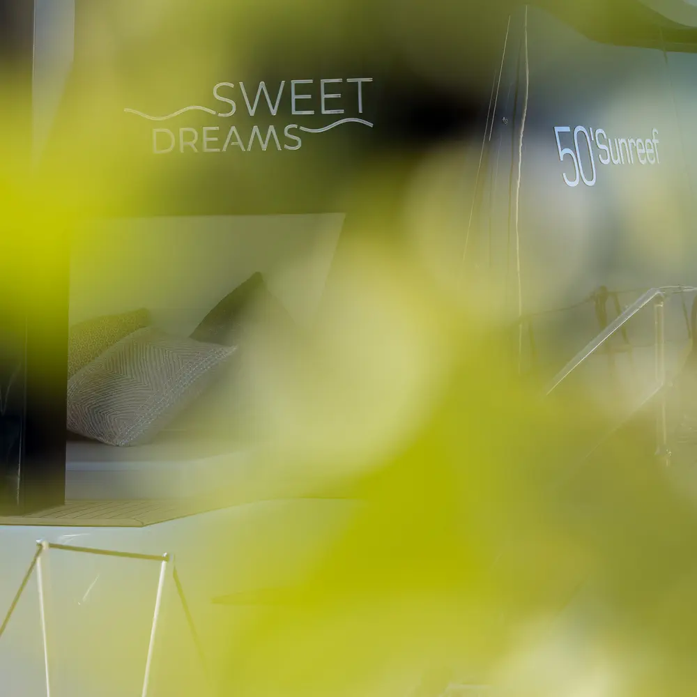 SWEET DREAMS 40