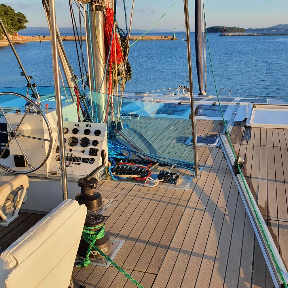 UPWIND 20