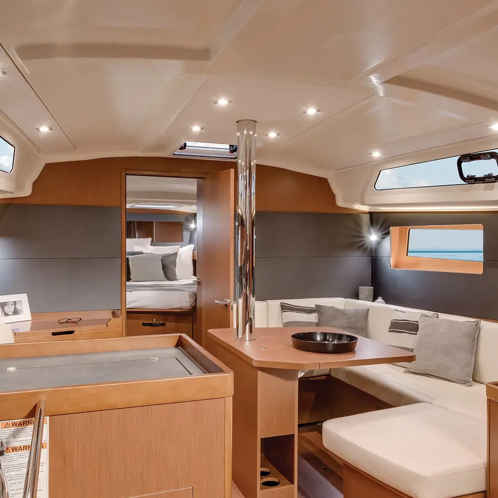 Sunsail 424/4/4 Premium 2